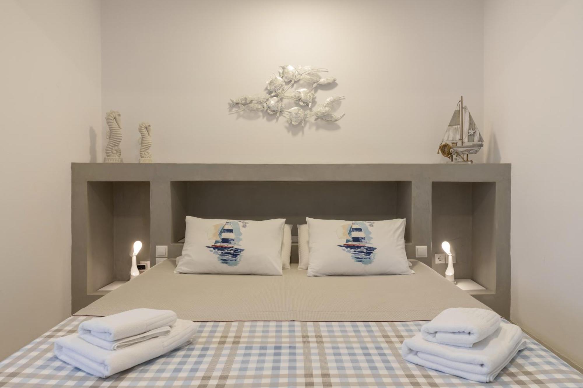 Paros Melodia Apartments Logaras Exterior photo