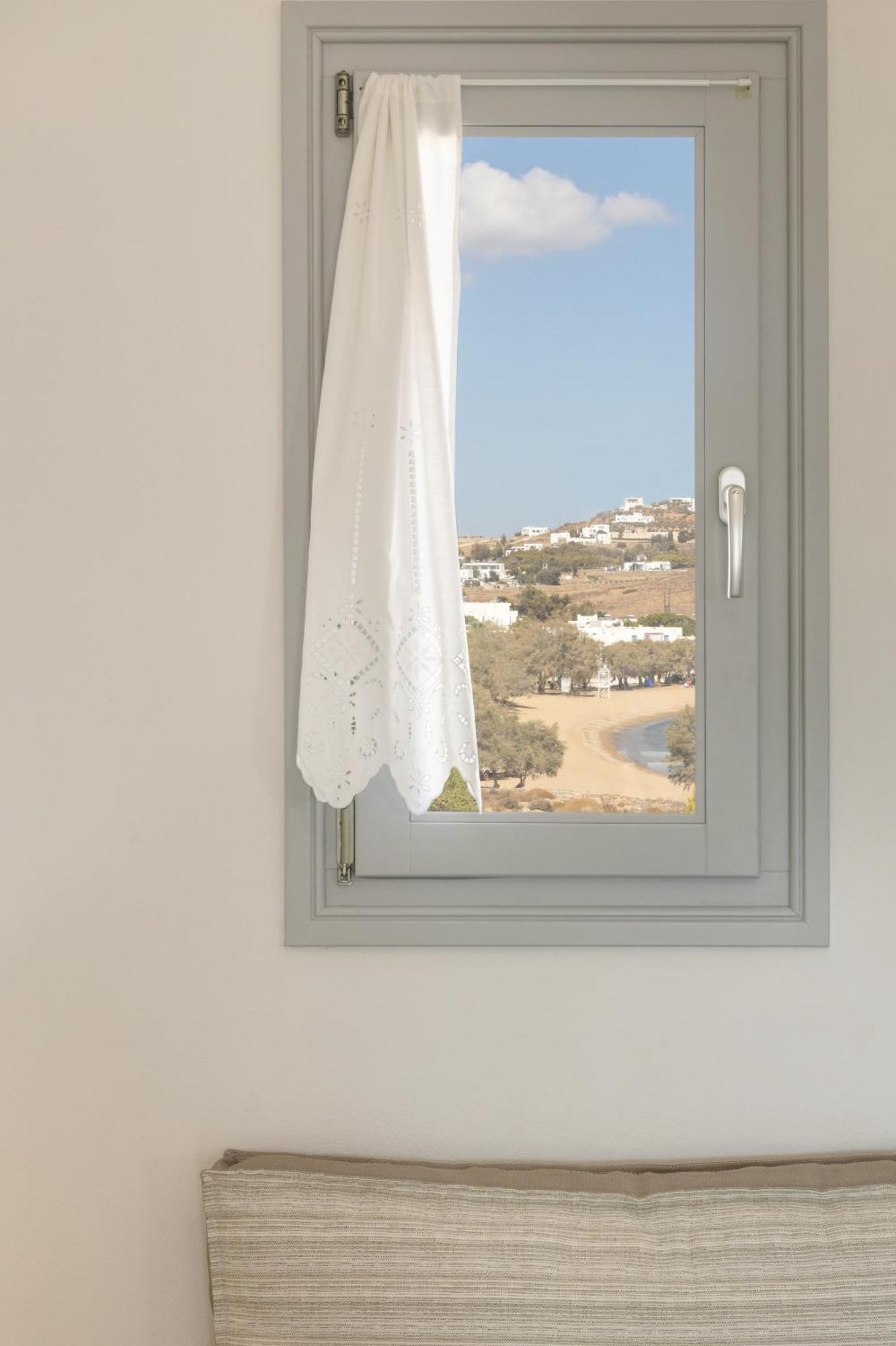 Paros Melodia Apartments Logaras Exterior photo